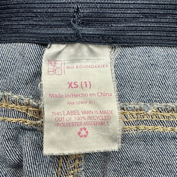 No Boundaries Pull On Flare Women's size 1 Dark Wash Blue Denim Jeans - Picture 3 of 4